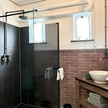 Bed & Breakfast De Viking Zuid-Beijerland